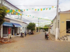 Malhada de Pedras: cidade começa a receber decoração junina; 03 dias de festa são confirmados